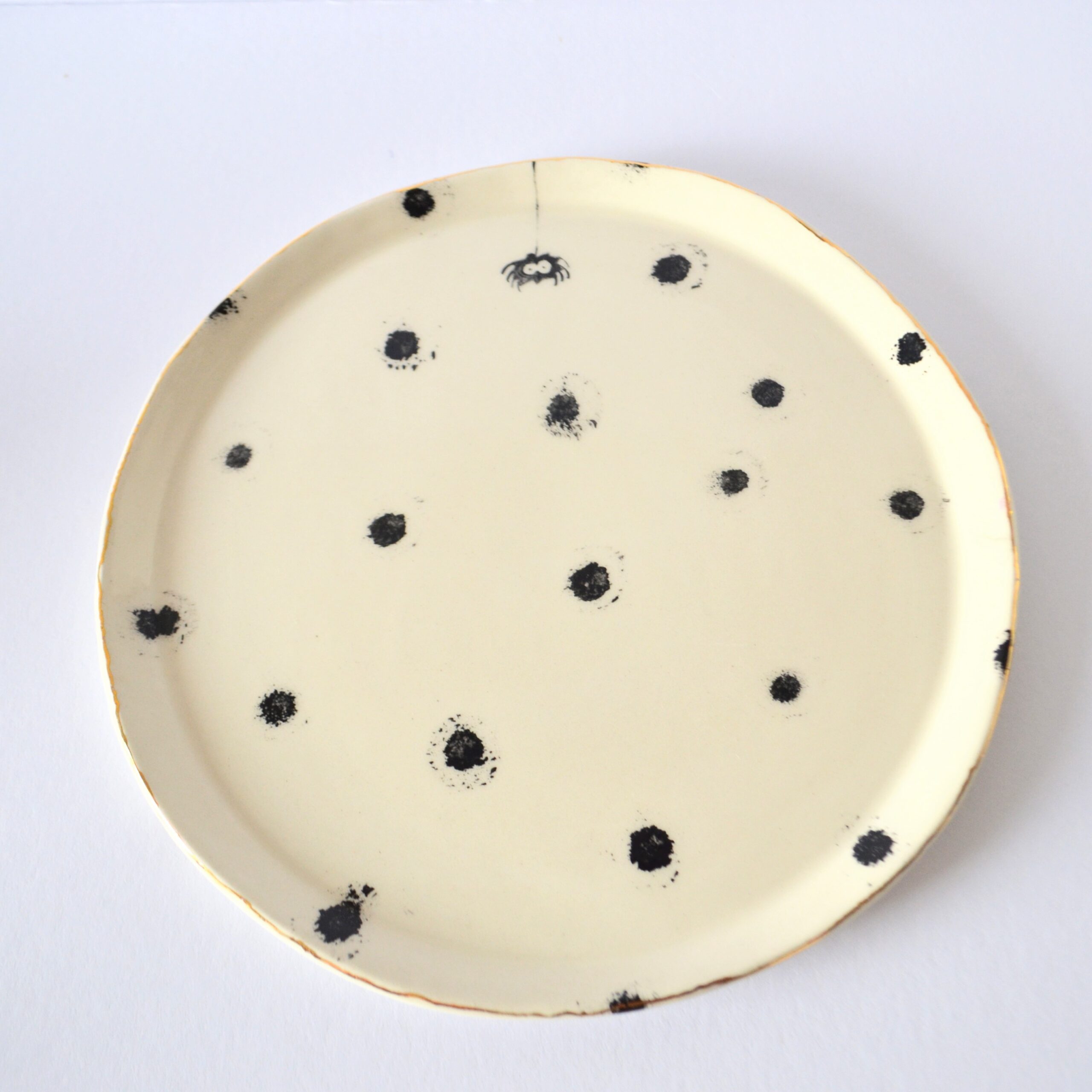 DISH M: "LOST IN DOTS" Collections